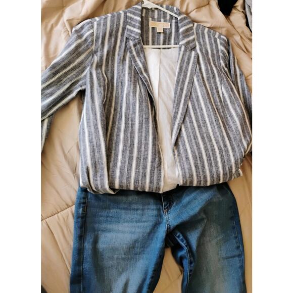 Gray And White Striped Linen Michael Kors Women's Blazer. Medium. Lightweight. - Picture 4 of 12